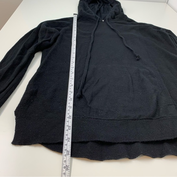 lululemon athletica Black Hoodie Sweater - Picture 4 of 13